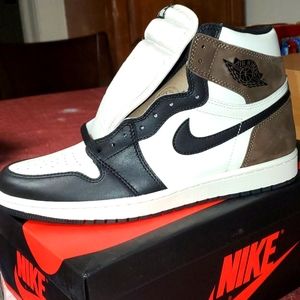 Air  Jordan ones mocha
